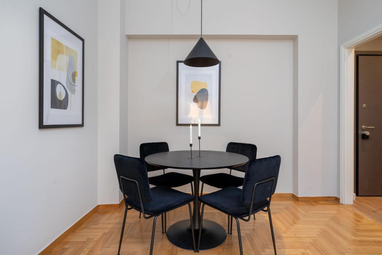 The Beehive Apartments Atene Esterno foto