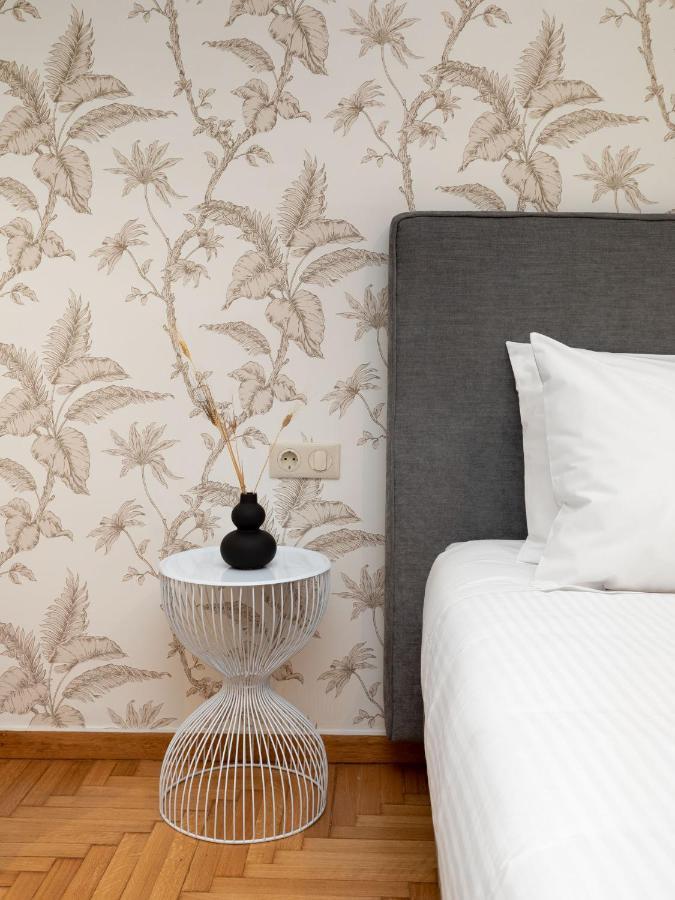 The Beehive Apartments Atene Esterno foto