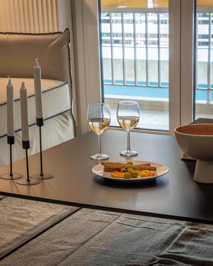 The Beehive Apartments Atene Esterno foto