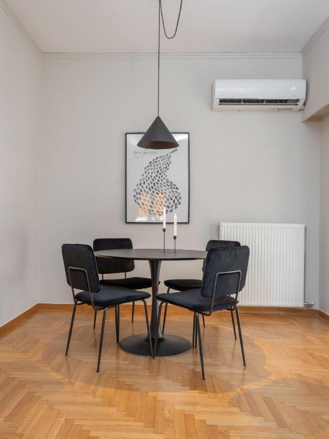 The Beehive Apartments Atene Esterno foto