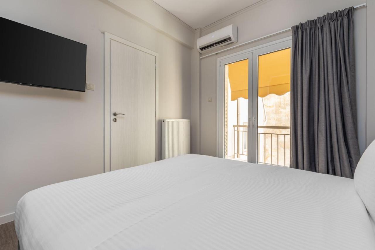 The Beehive Apartments Atene Esterno foto